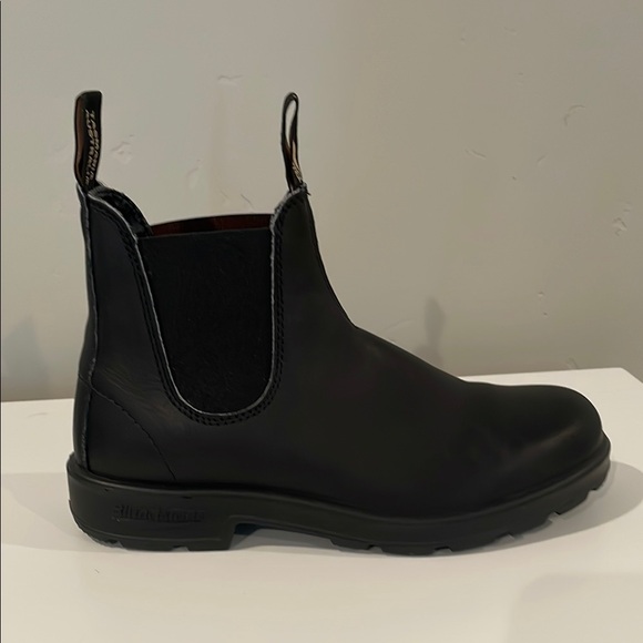 Blundstone Men's Black Leather Boots - Picture 7 of 13